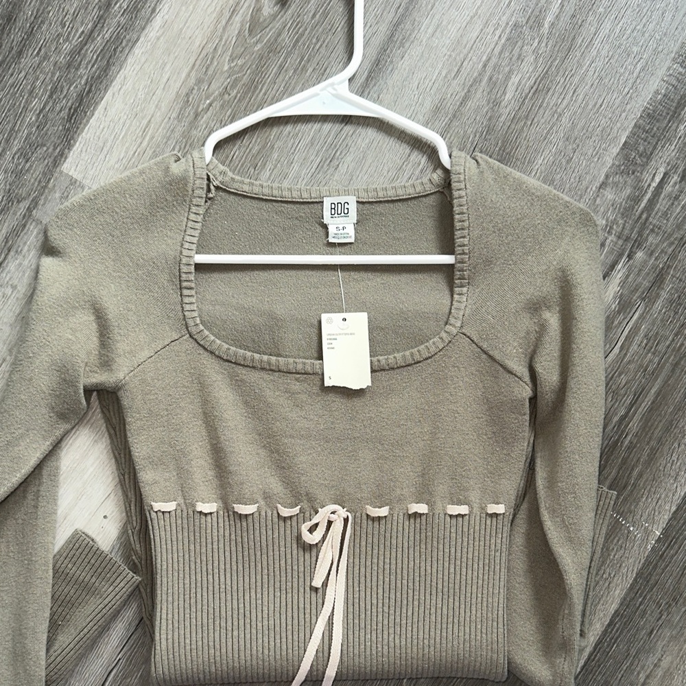 Urban Outfitters Khaki Long Sleeve Dress - Picture 2 of 3